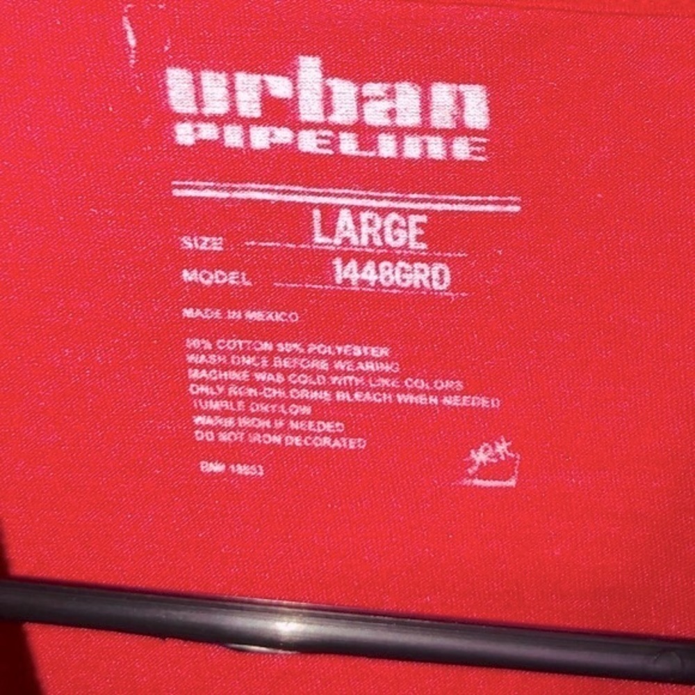 URBAN PIPELINE Red “Everything I Do I Do It Big” T-Shirt - Picture 3 of 4